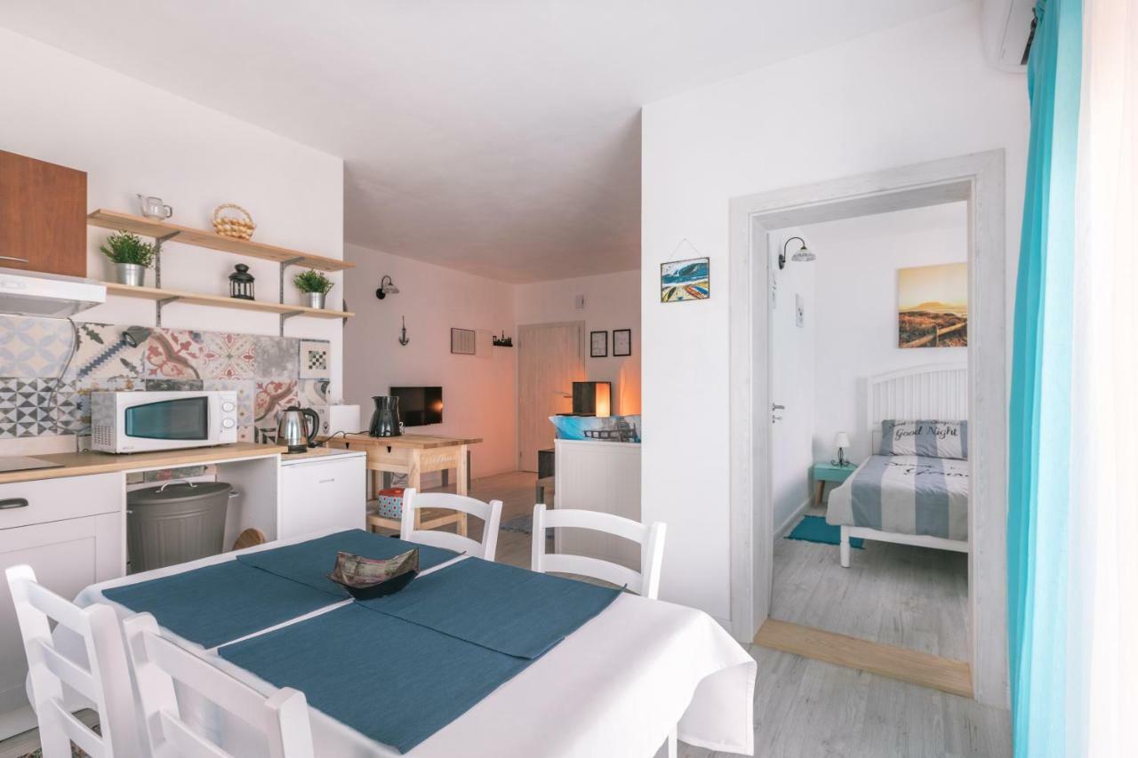 Hedon-Stone Apartment สตารีกราด-ปาเคลนีซา ภายนอก รูปภาพ